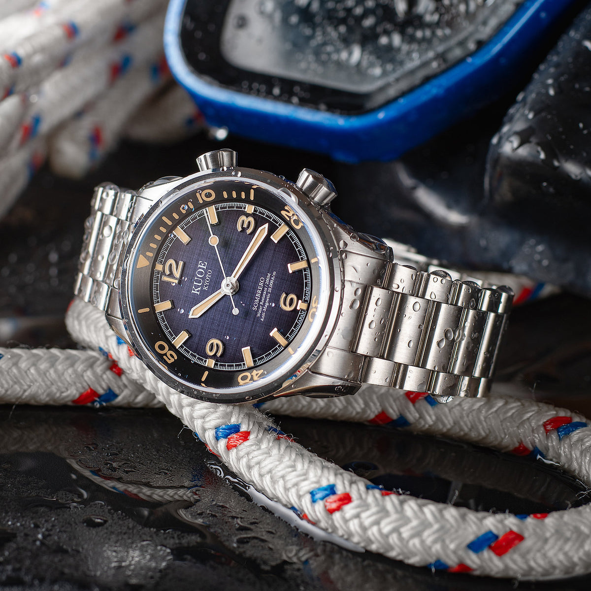 SOMBRERO 90-011, Gradient Navy, Linen Textured Dial