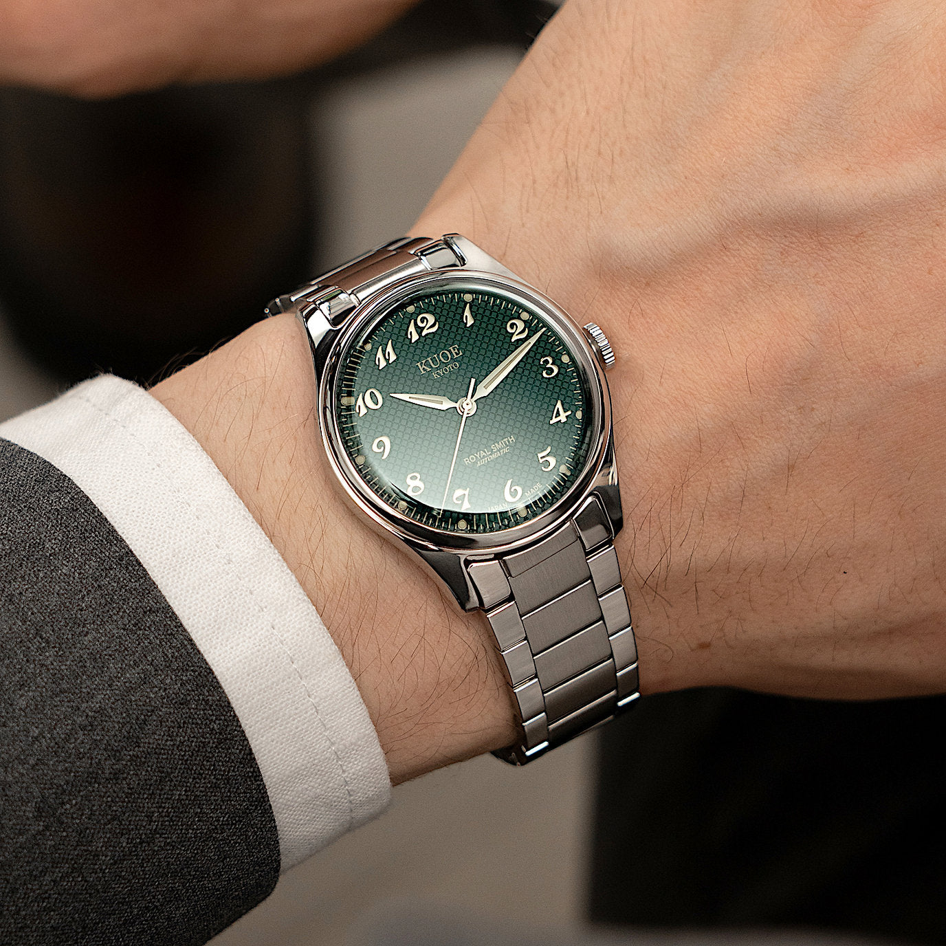 ROYAL SMITH 90-006 Breguet Numerals Silver Case Green Dial