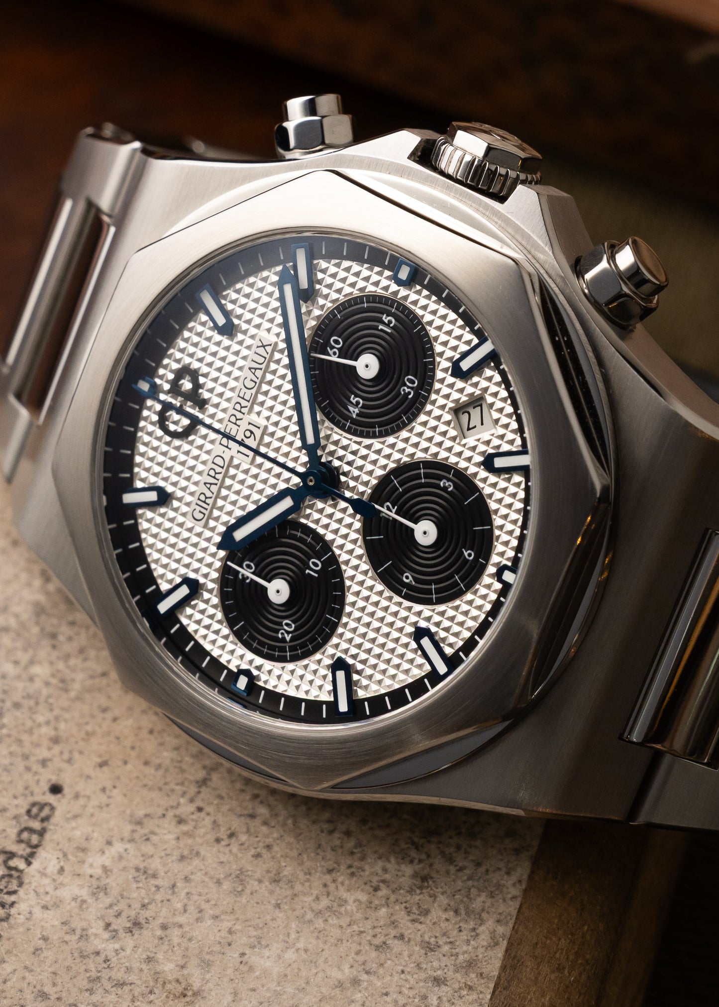 Girard Perregaux Laureato Chronograph