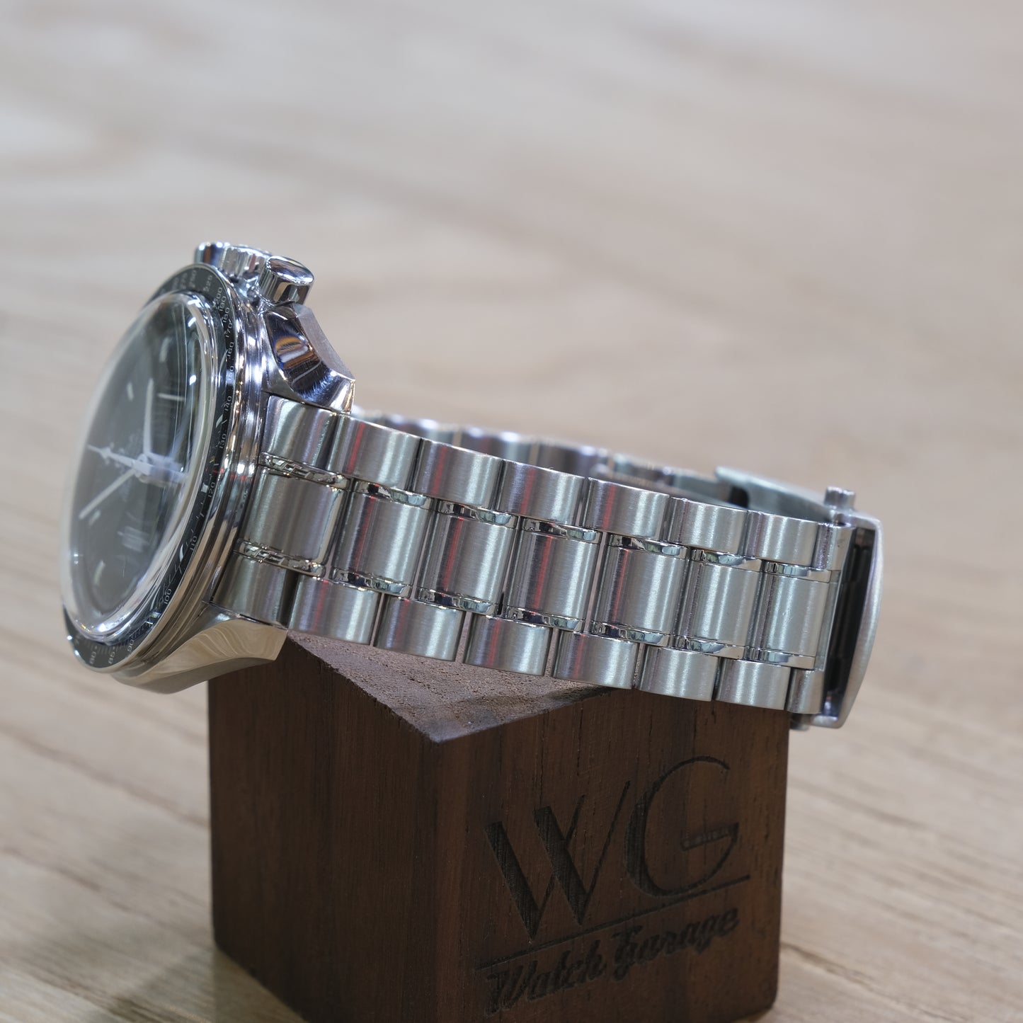 Omega Speedmaster Professional