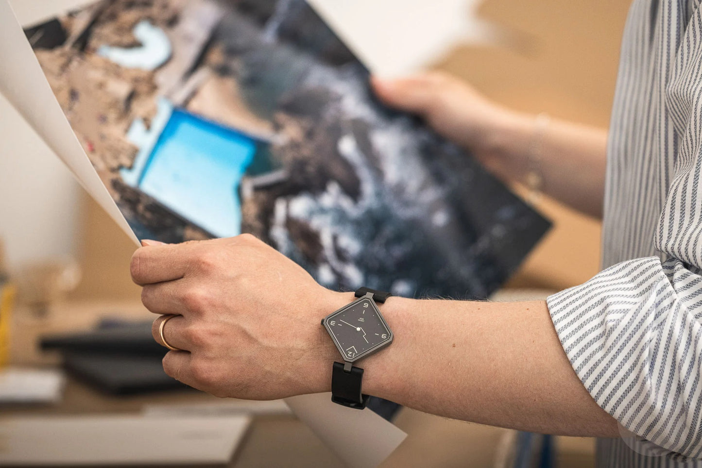 LEBOND Siza Black Edition