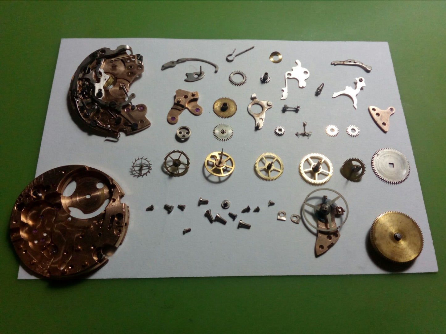 Full movement service for chronographs