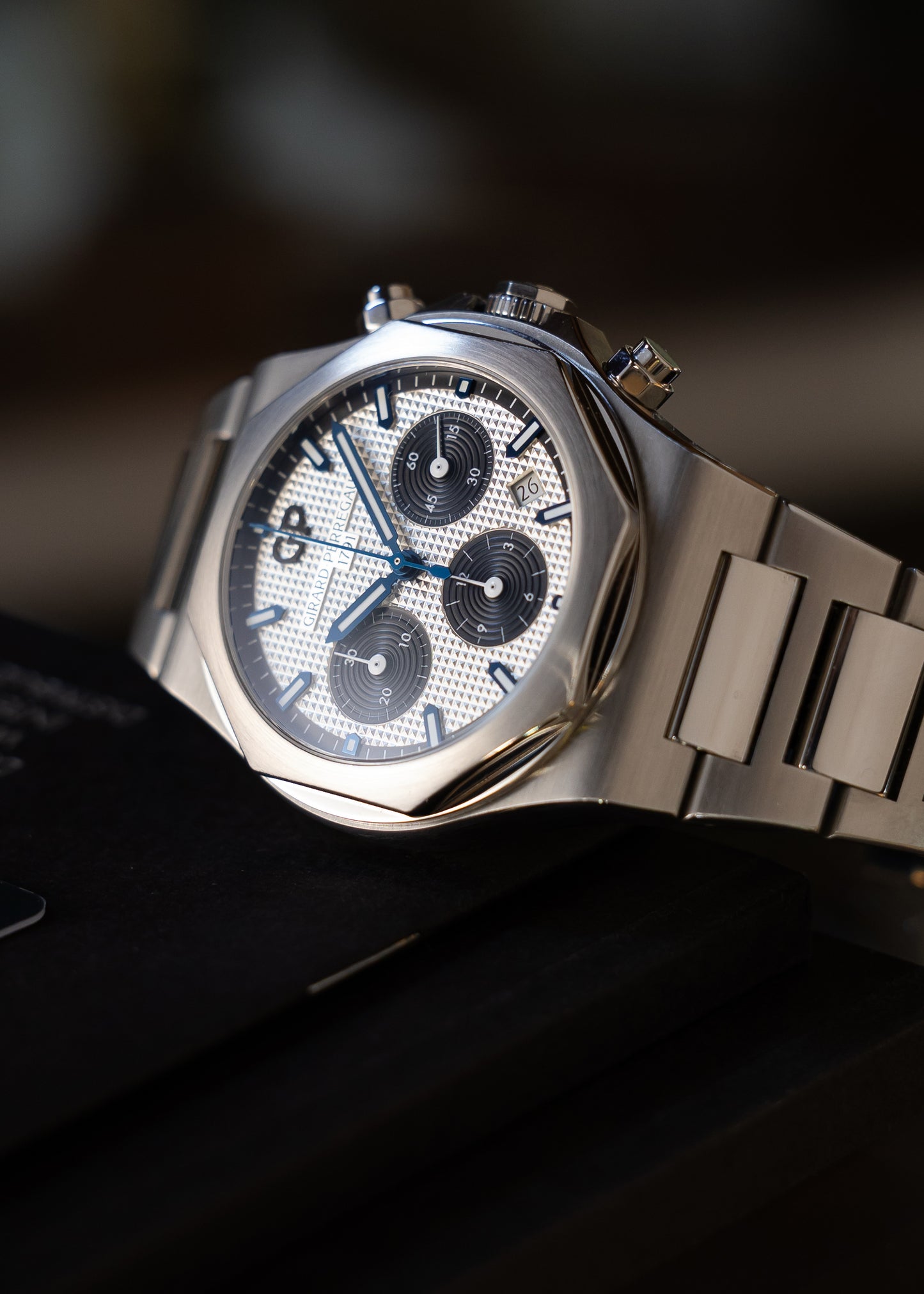 Girard Perregaux Laureato Chronograph