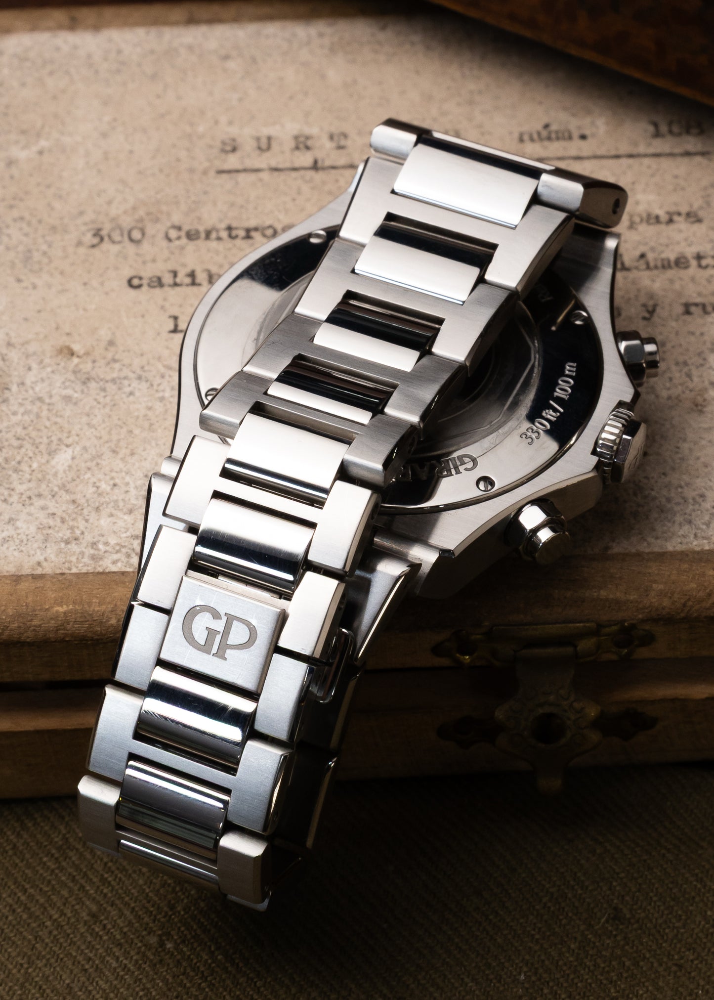Girard Perregaux Laureato Chronograph