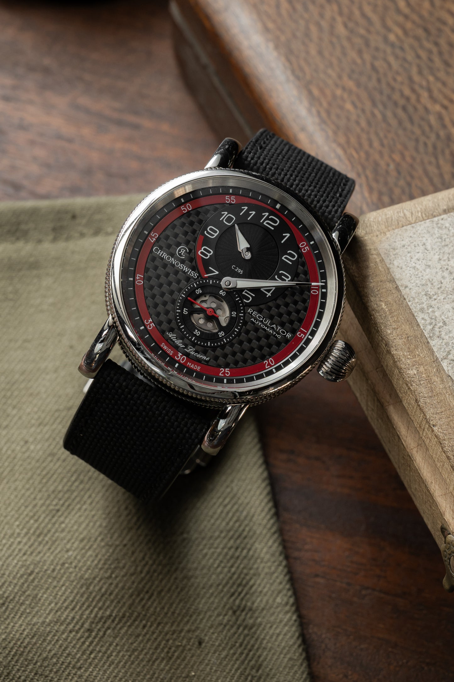 Chronoswiss Regulator Classic Carbon Racer