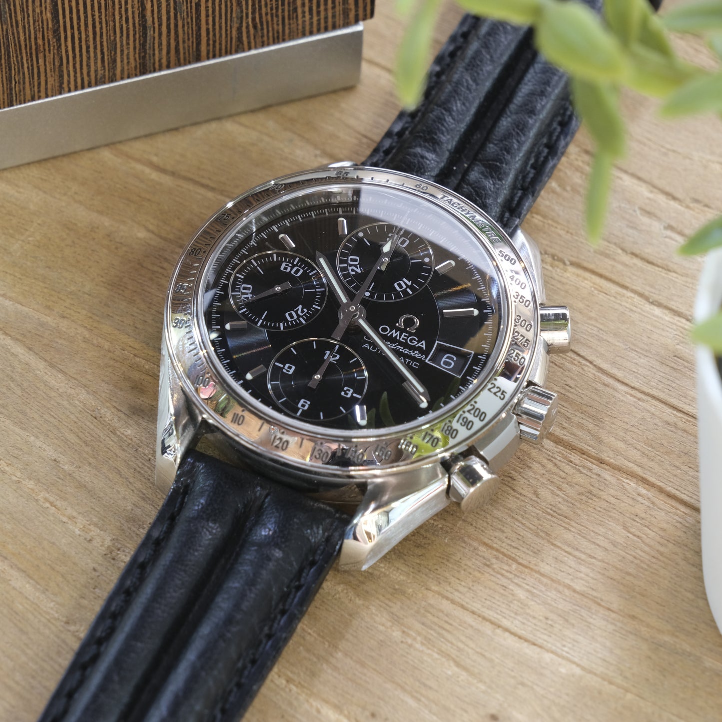 Omega Speedmaster Automatic Date