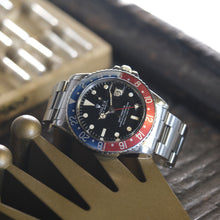 Rolex GMT Pepsi Ref. 1675