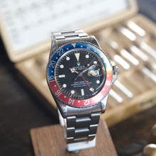 Rolex GMT Pepsi Ref. 1675