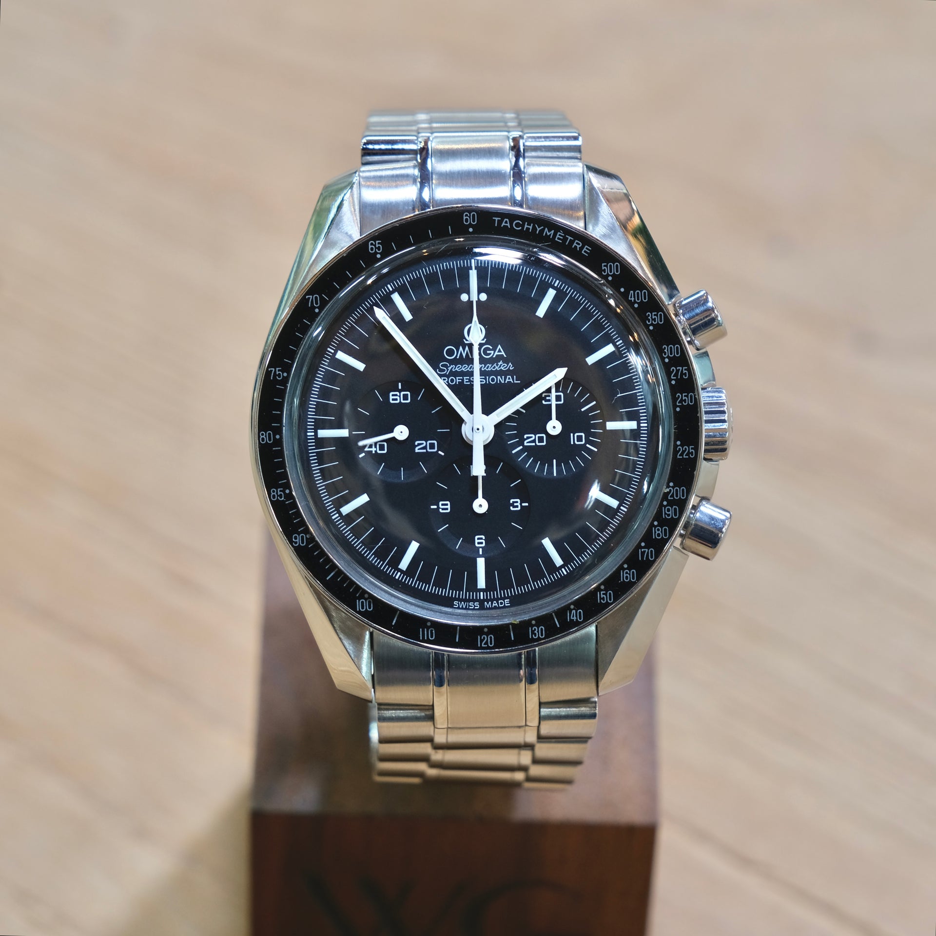 Omega Speedmaster Professional