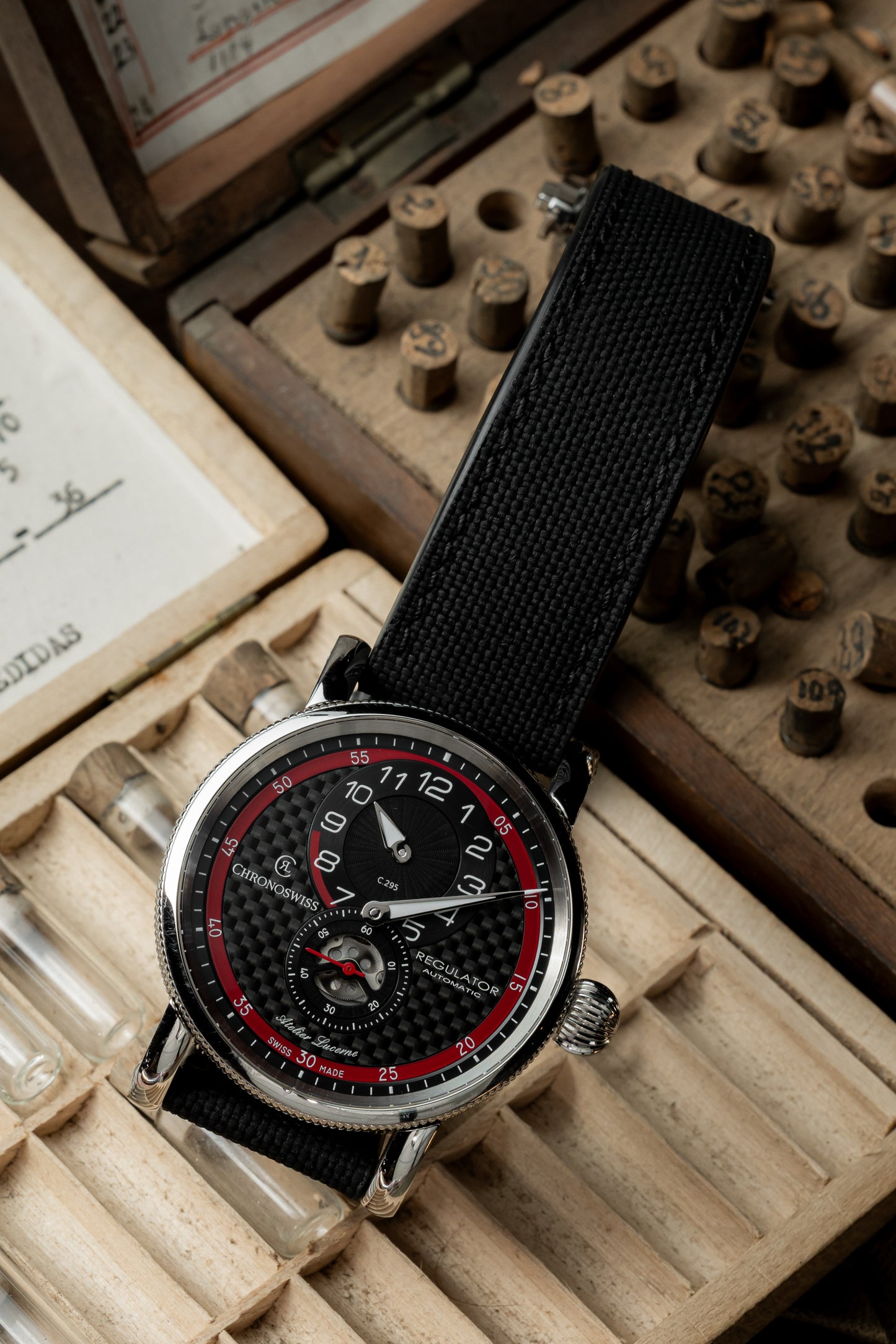 Chronoswiss Regulator Classic Carbon Racer