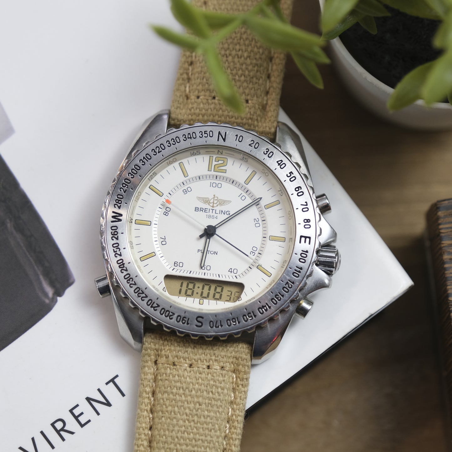 Breitling Navitimer Pluton