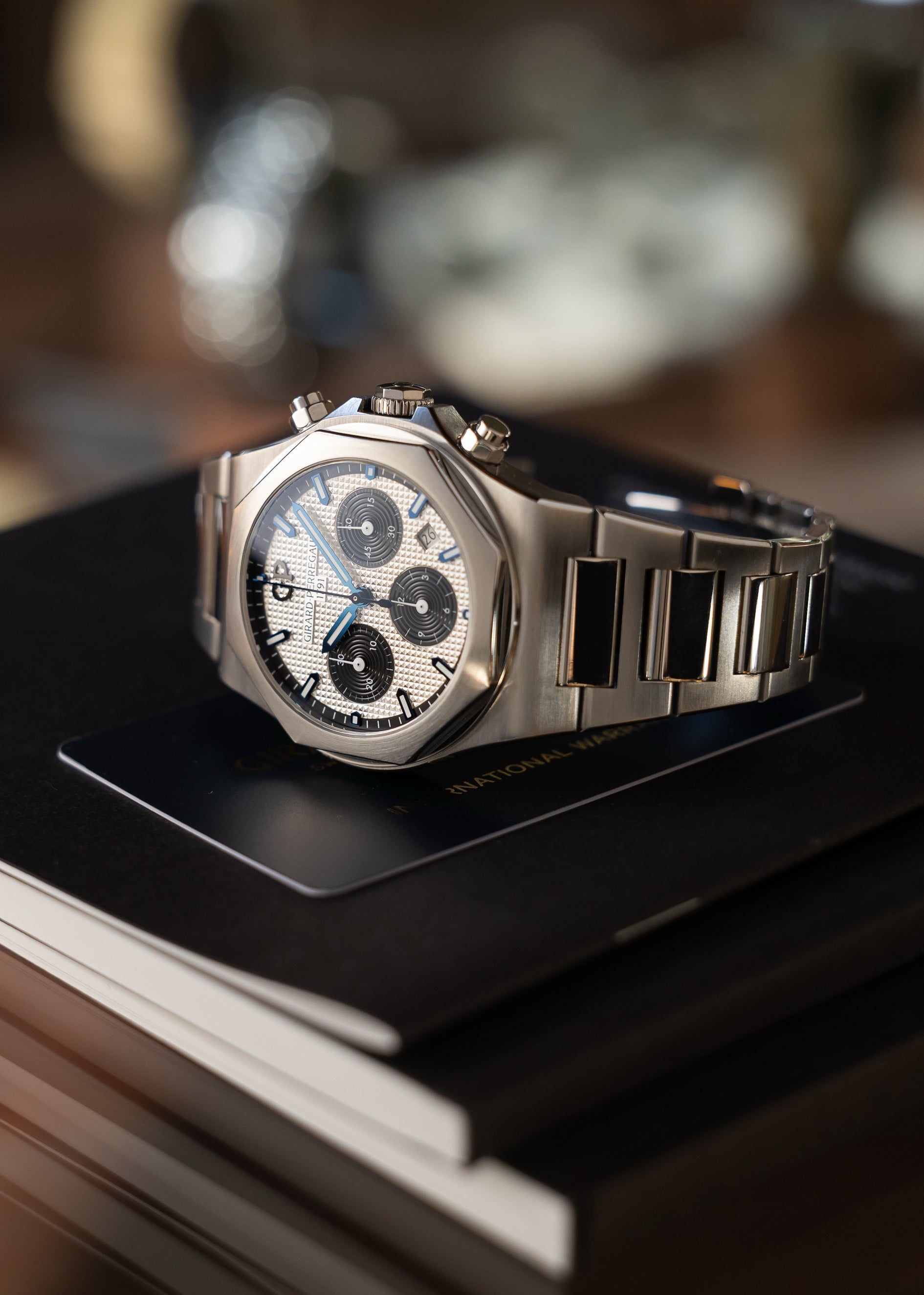 Girard Perregaux Laureato Chronograph