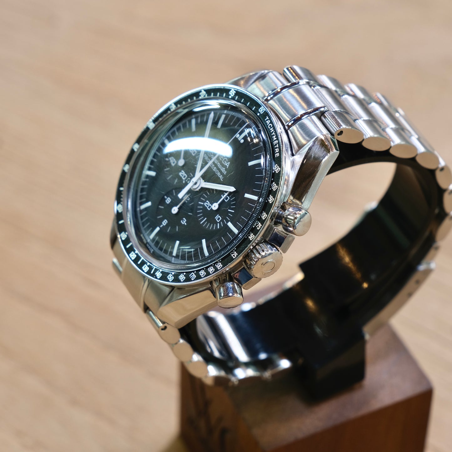 Omega Speedmaster Professional