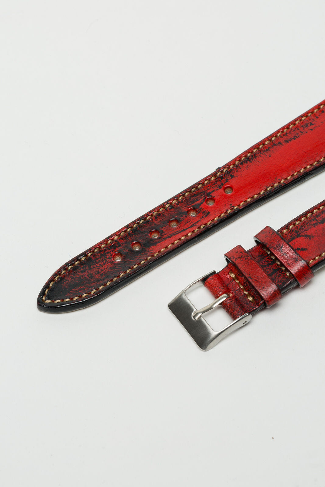Aged Volcano Red Classic Cut Strap