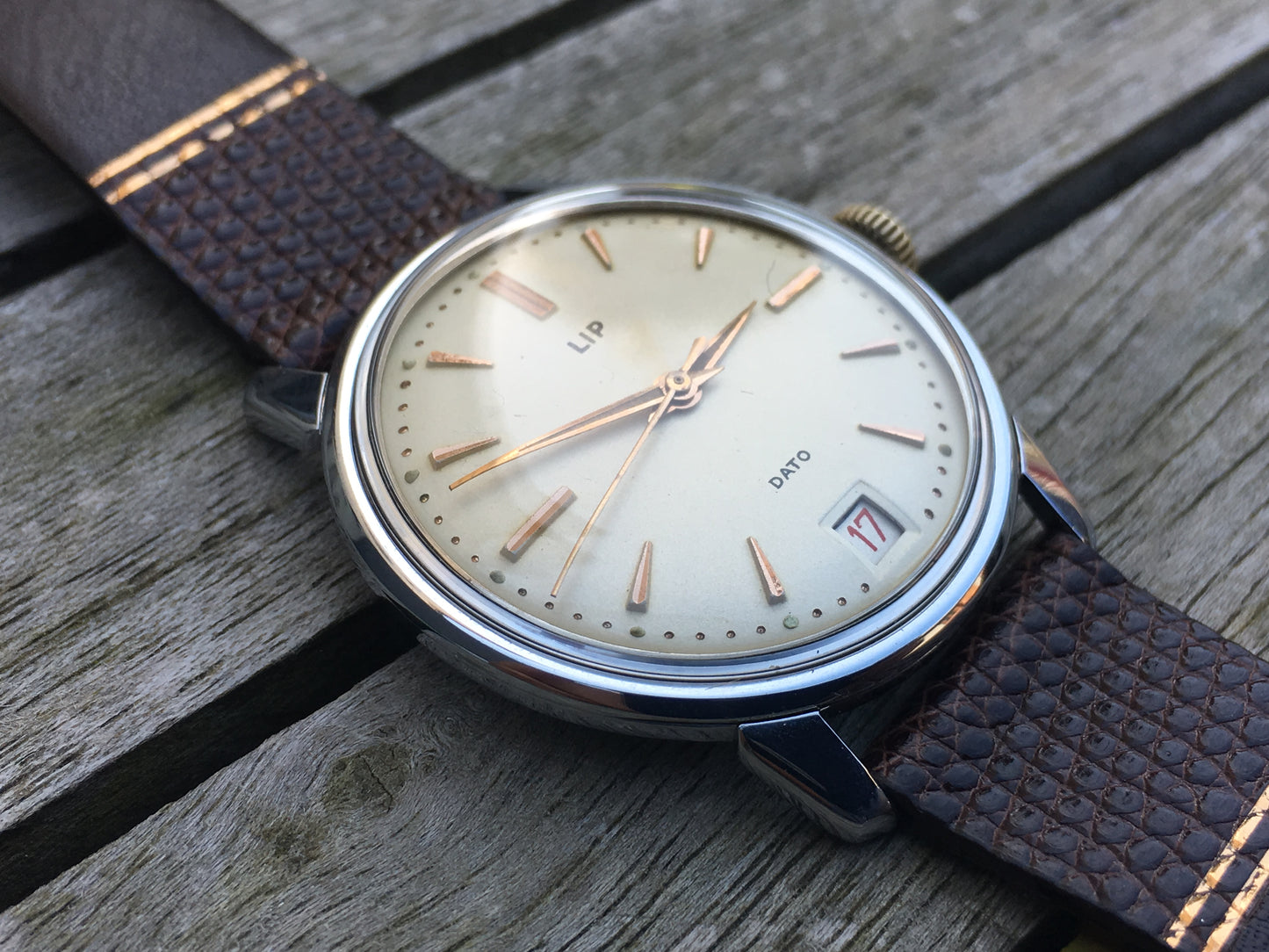 Chromed previously gold plated case