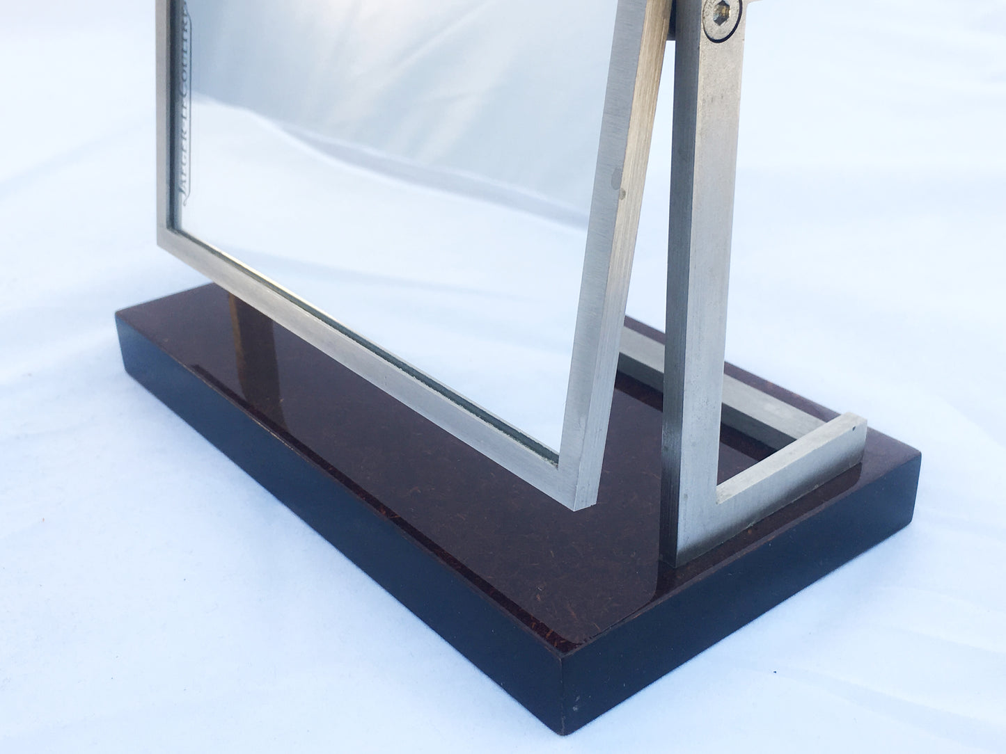 Jaeger LeCoultre store mirror